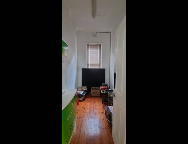230M² OFFICE TO LET IN BEREA WEST